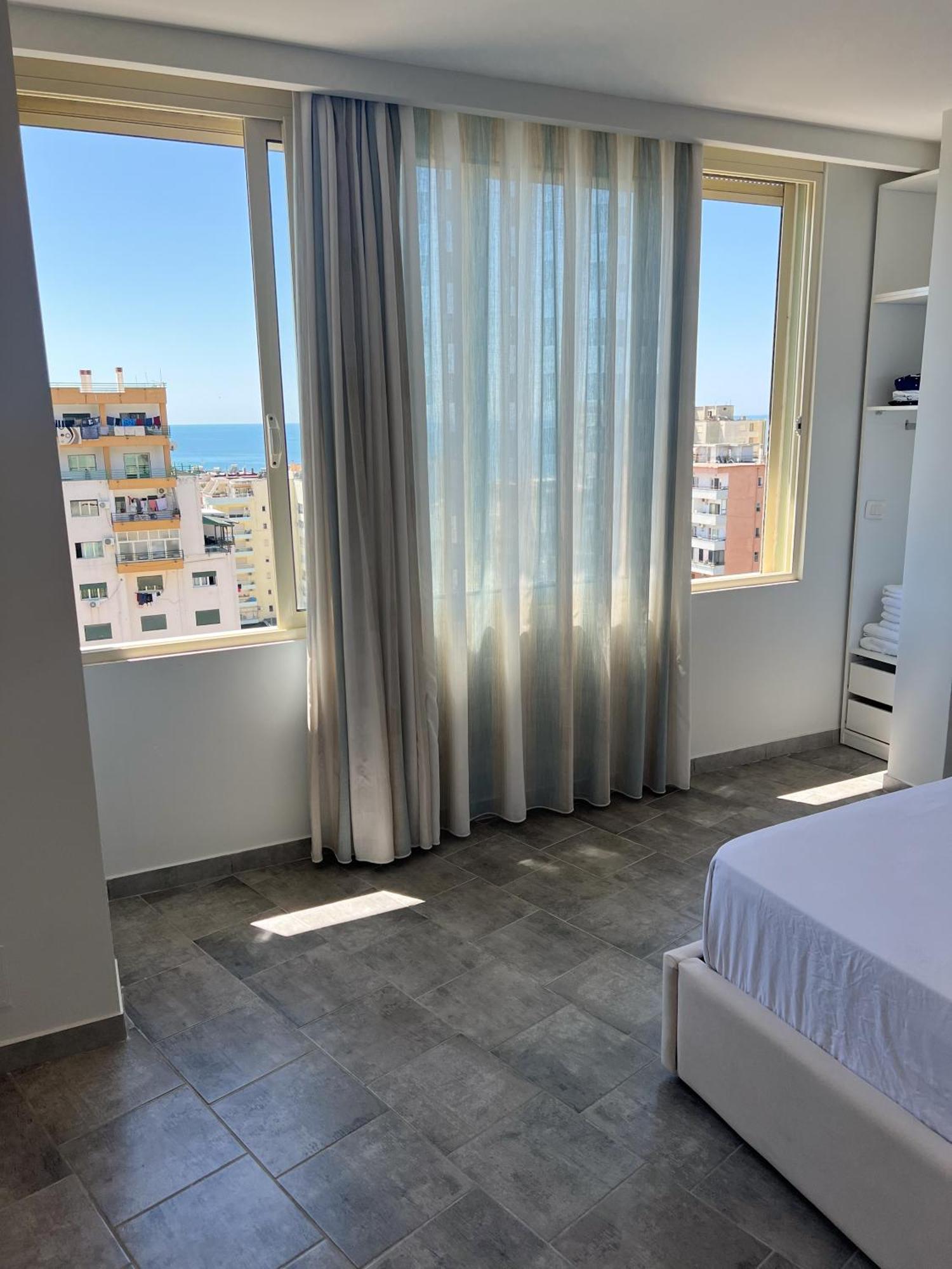 Sea View Apartments Durrës 外观 照片