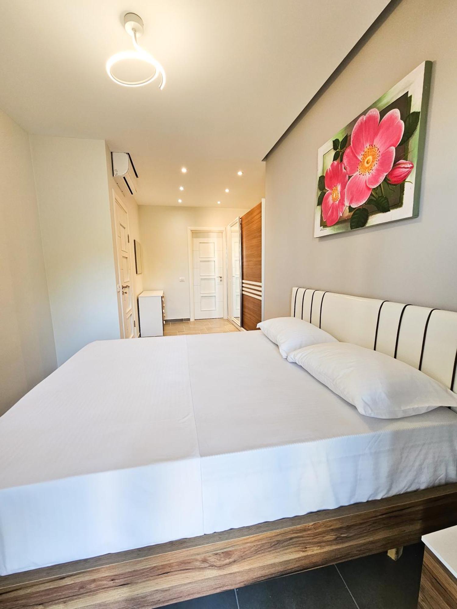 Sea View Apartments Durrës 外观 照片