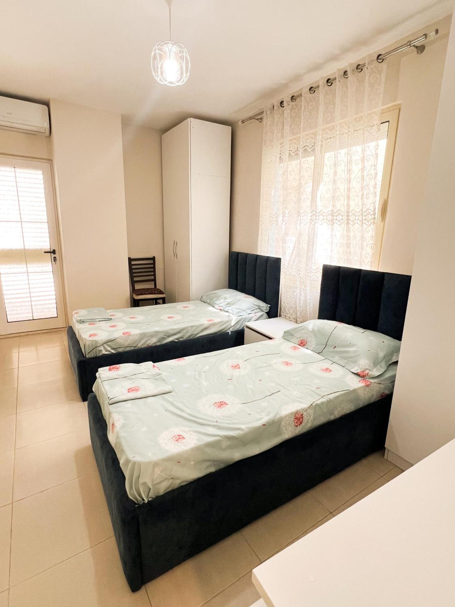 Sea View Apartments Durrës 外观 照片
