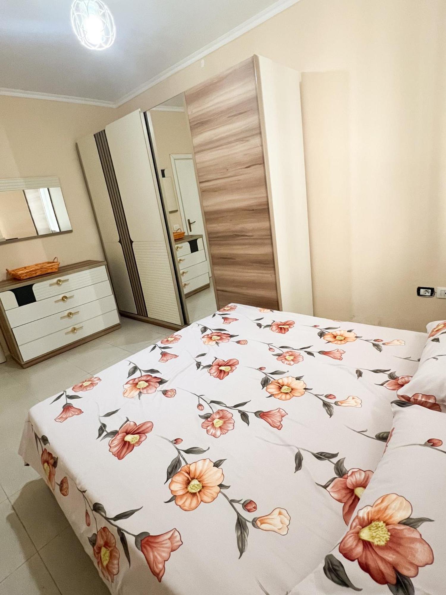 Sea View Apartments Durrës 外观 照片